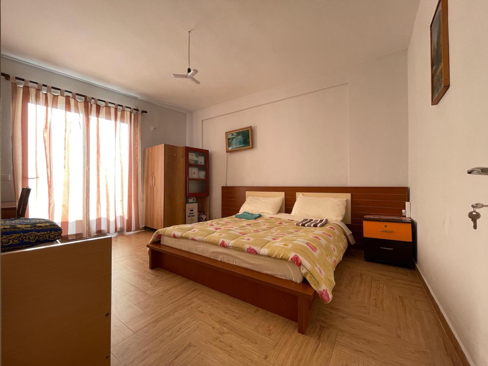 B&B - Private Rooms Tirana Buitenkant foto