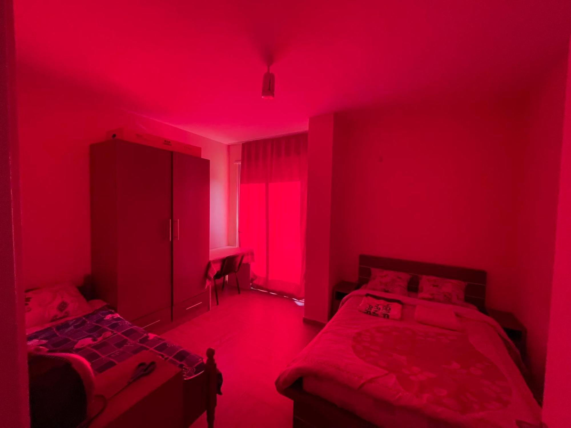 B&B - Private Rooms Tirana Buitenkant foto